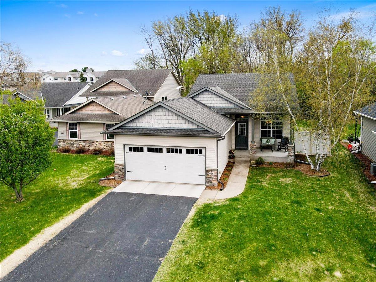 Well maintained & move in ready!