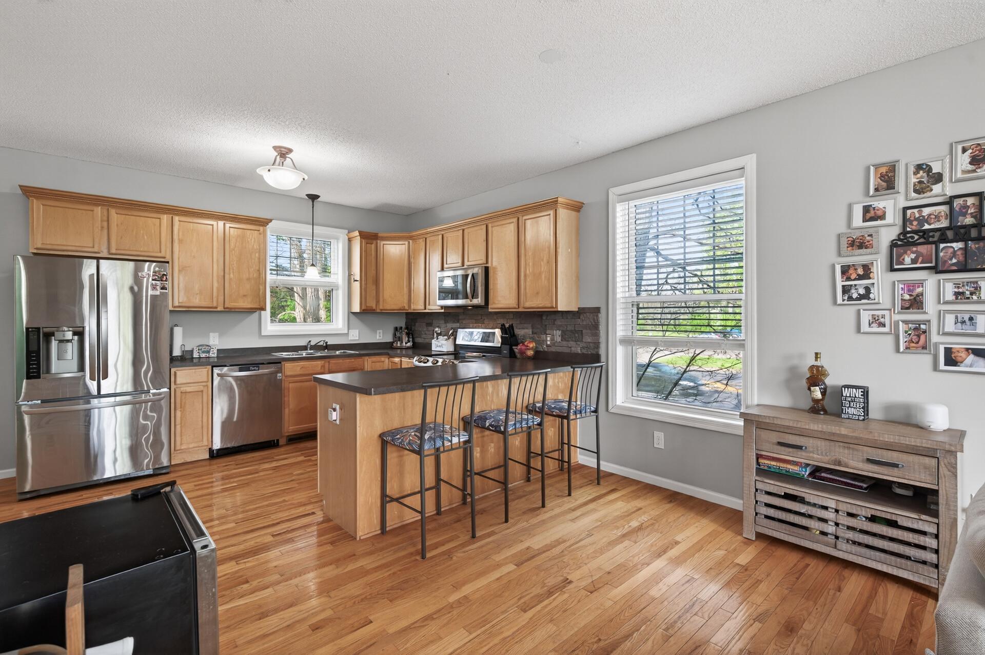 Open Kitchen Perfect for Entertaining