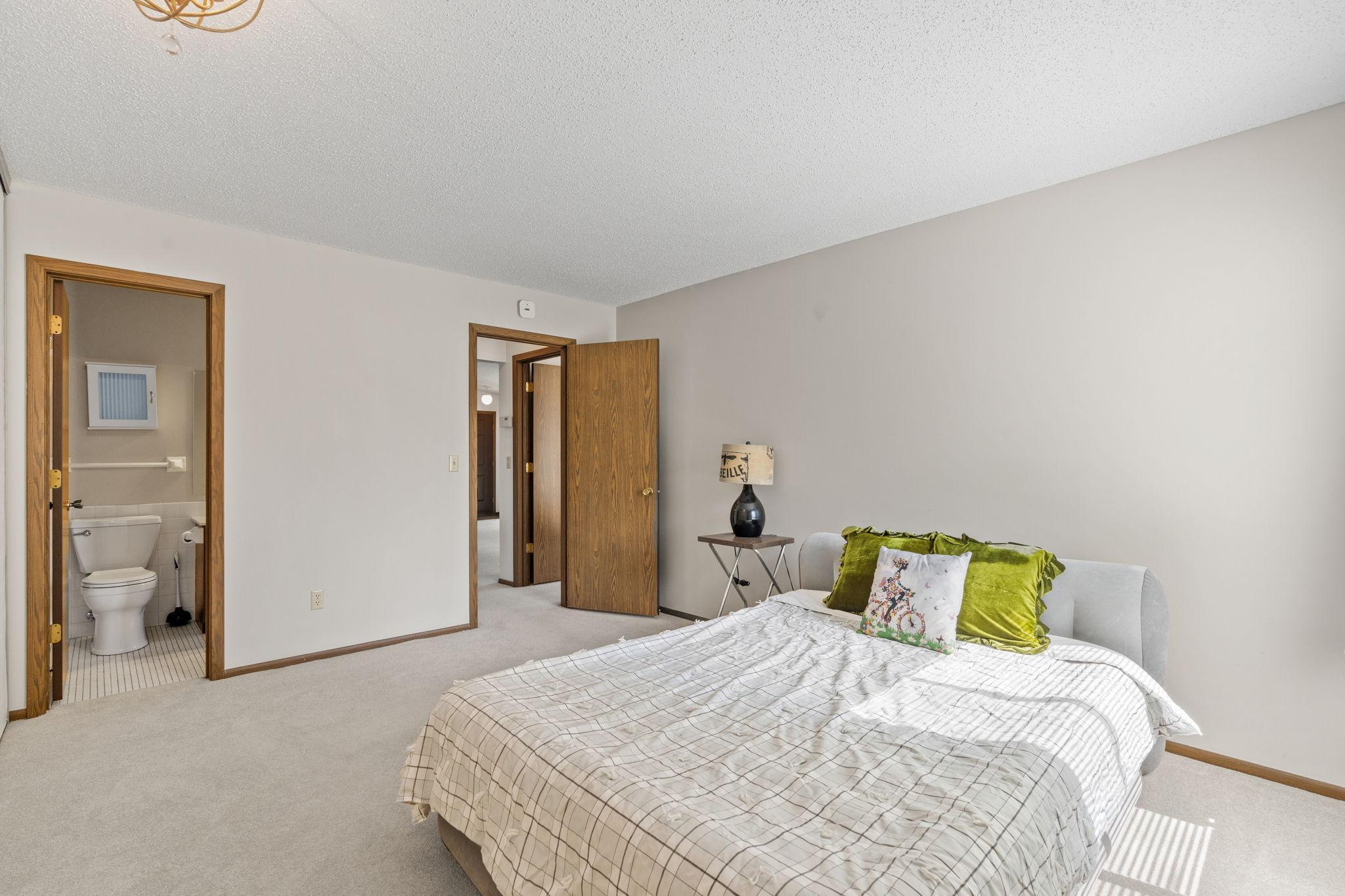 1164 Xene Ln N Primary bedroom