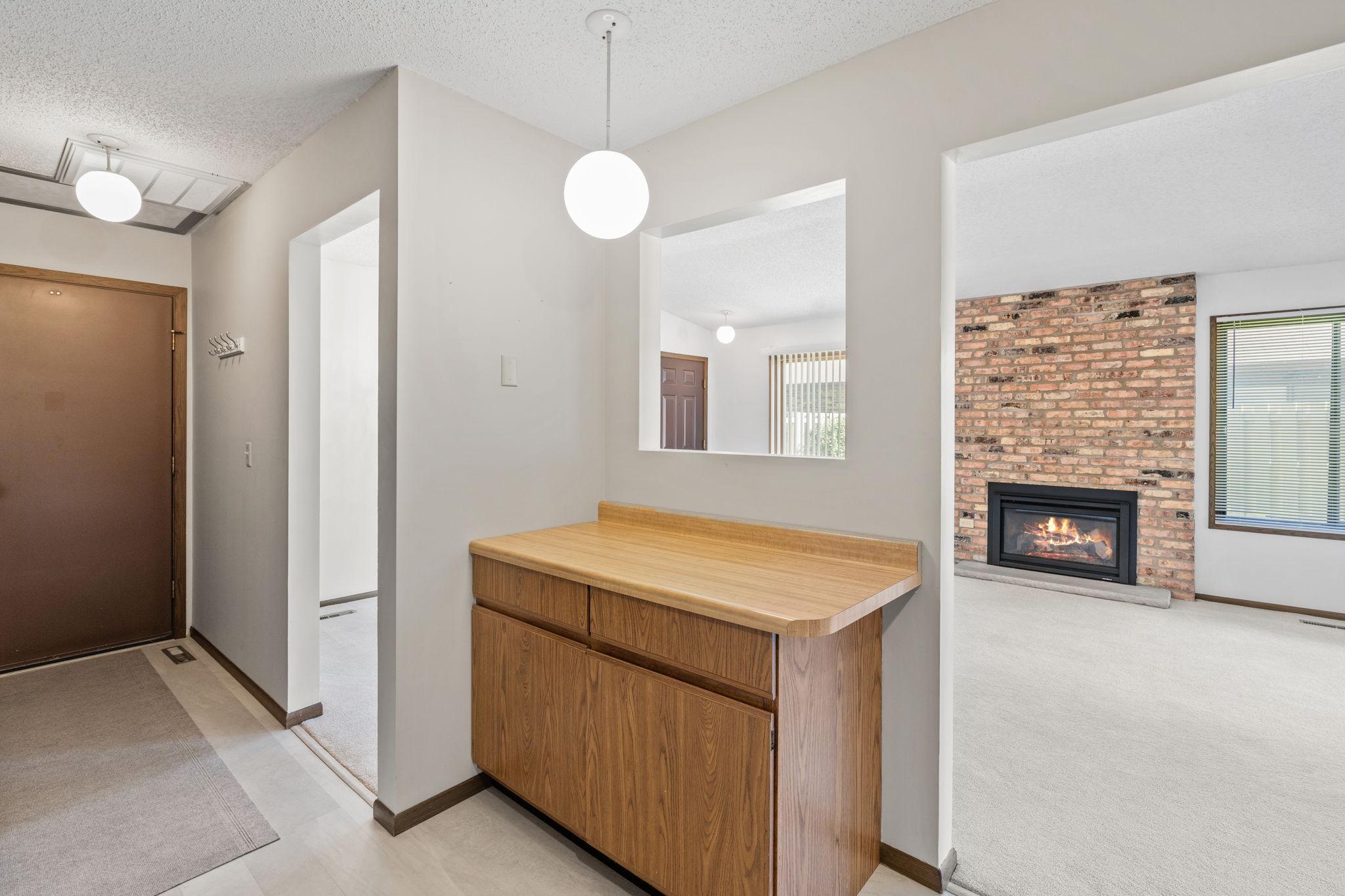 1164 Xene Ln N kitchen prep area