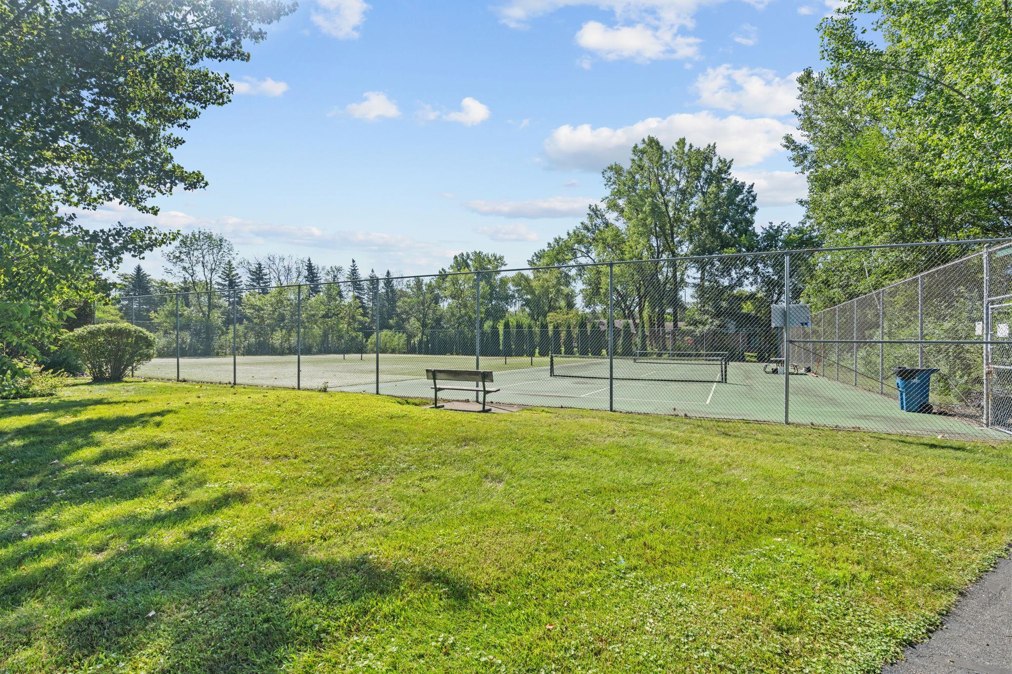 1164 Xene Ln N Community Tennis and Pickleball Courts