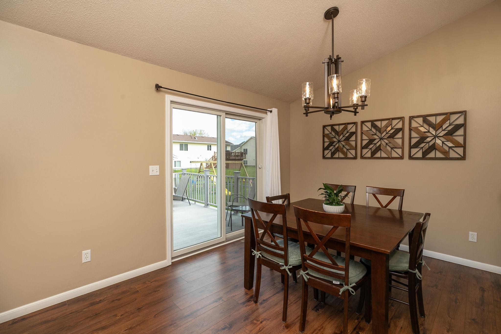 8-web-or-mls-08-Dining Room.jpg