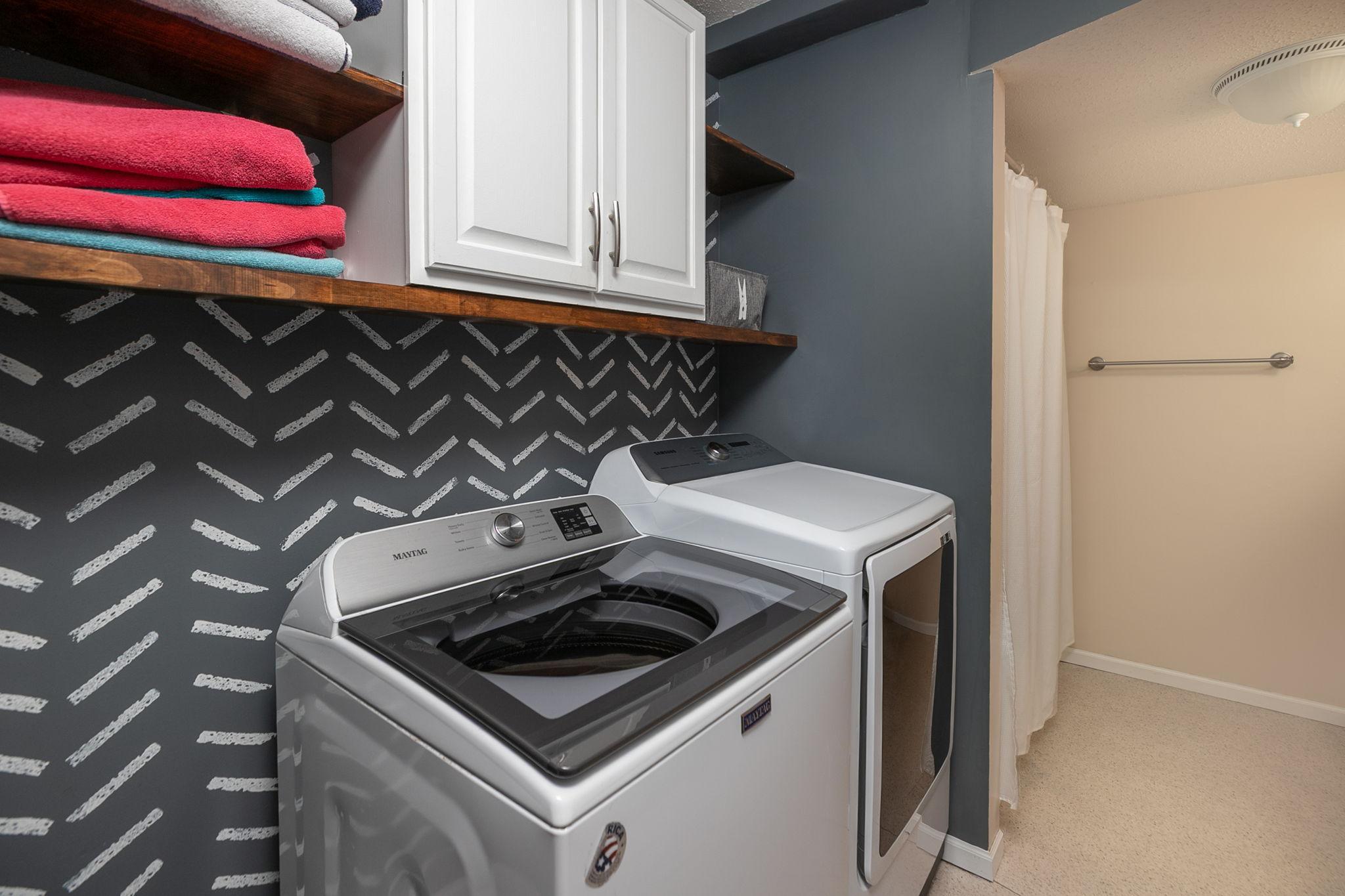 31-web-or-mls-31-Laundry.jpg