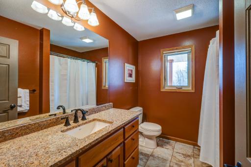 PANA7427_28_29_30_31_32_33Taylor_Interior.jpg