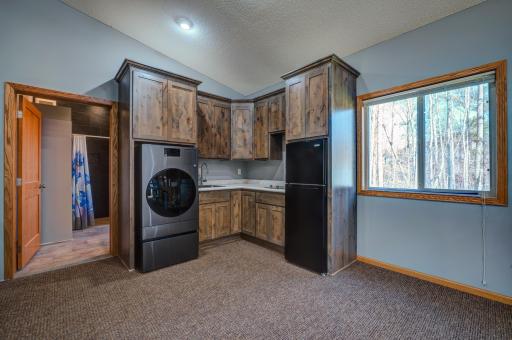 PANA7189_90_91_92_93_94_95Taylor_Interior.jpg