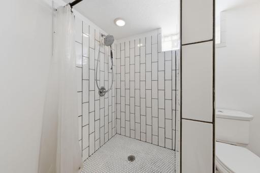 2748 NE Ulysses Street NE, Minneapolis, MN 55418