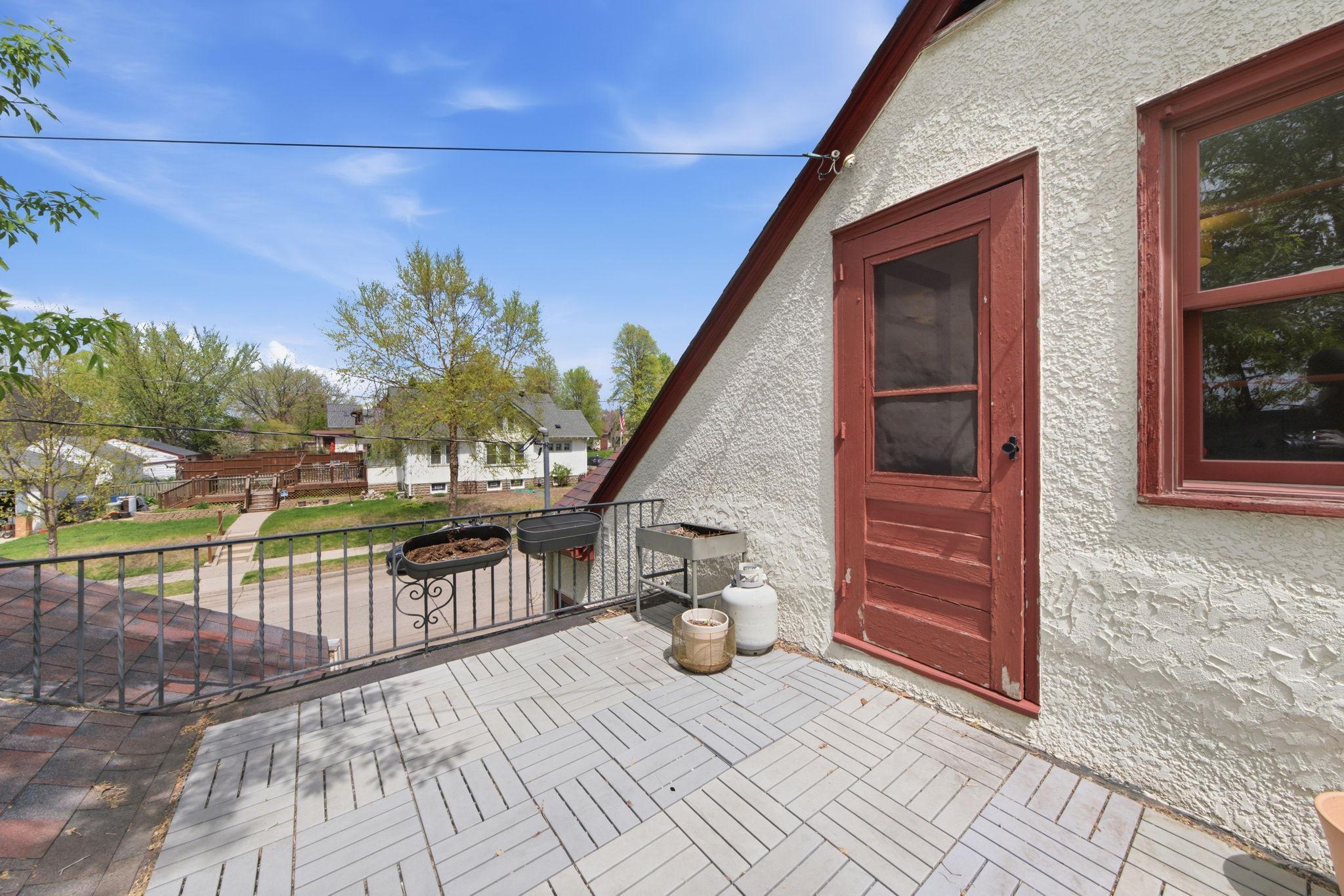 Upper level porch