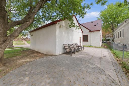 2748 NE Ulysses Street NE, Minneapolis, MN 55418