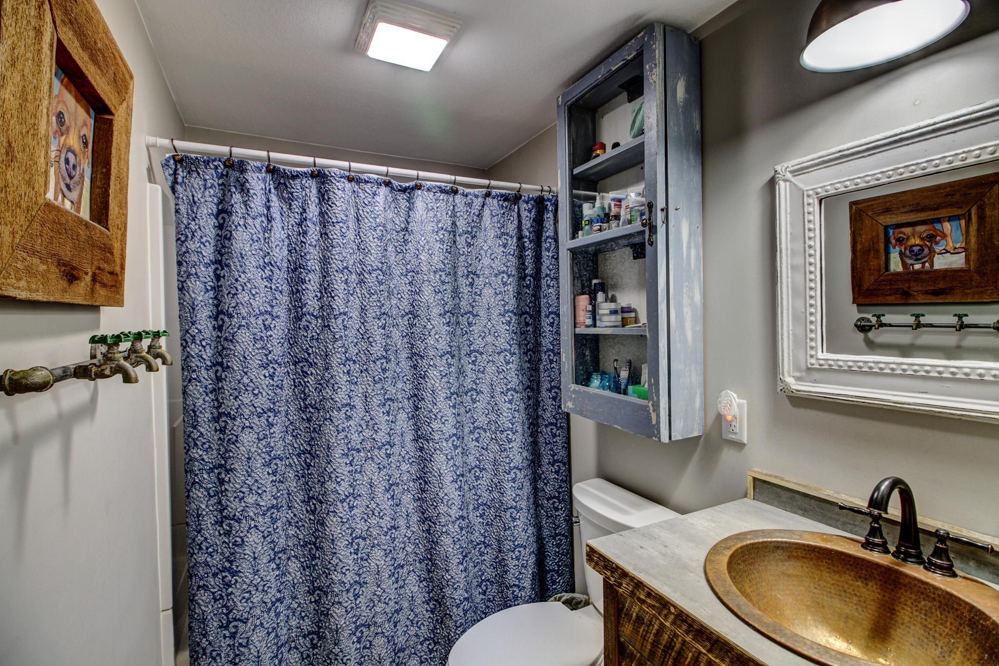 Upper Level Bathroom
