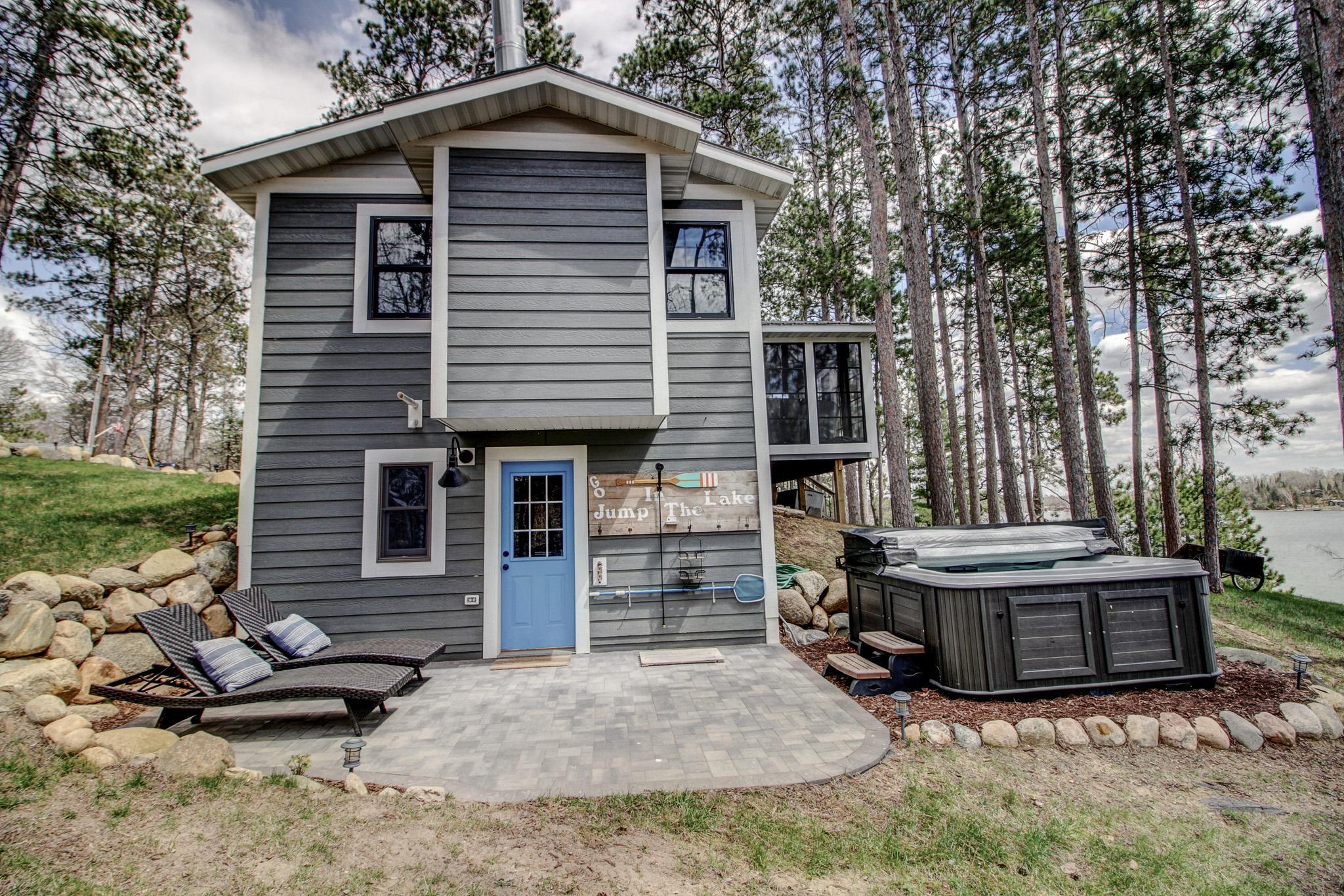 Side of the cabin