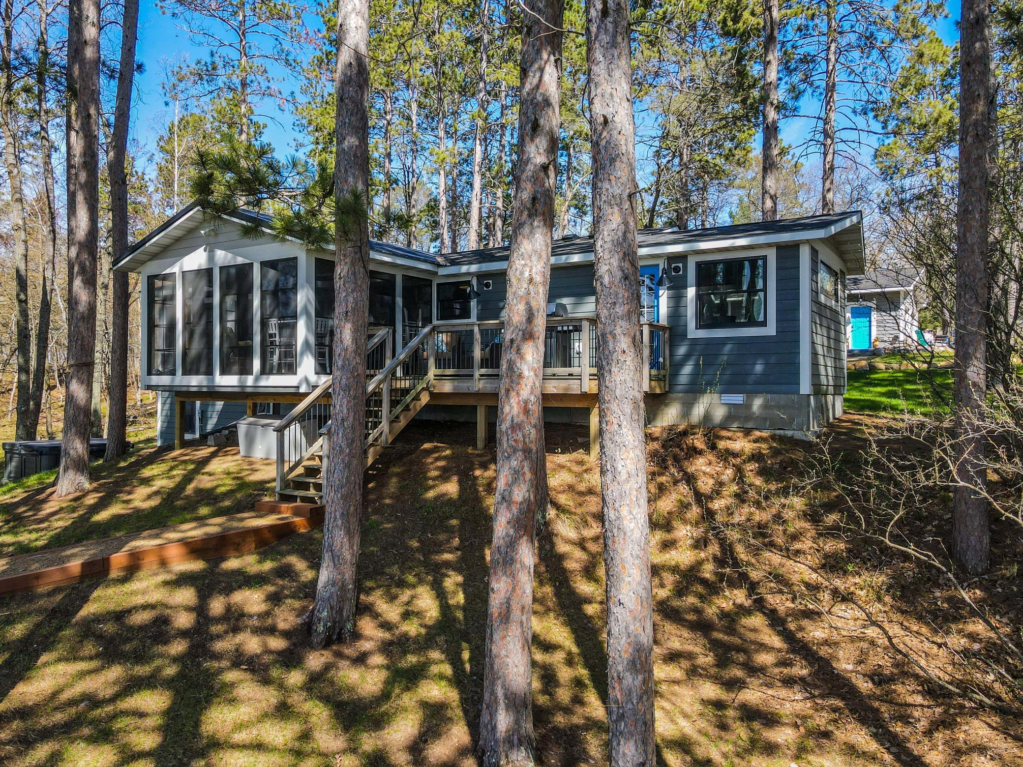 Lakeside of the cabin
