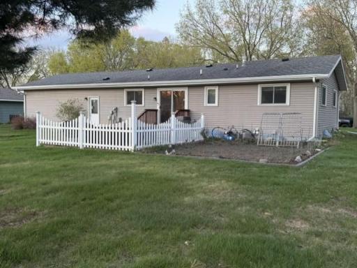 608 S Donnelly Avenue, Litchfield, MN 55355