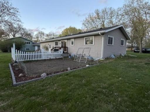 608 S Donnelly Avenue, Litchfield, MN 55355