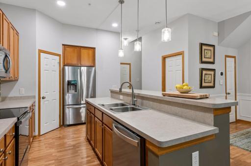 11765 Vermillion Street NE, G, Blaine, MN 55449