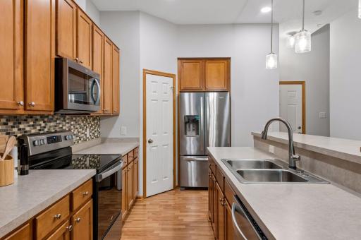 11765 Vermillion Street NE, G, Blaine, MN 55449