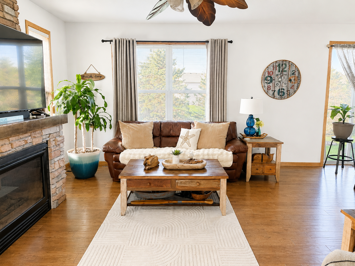 Livingroom 3.png