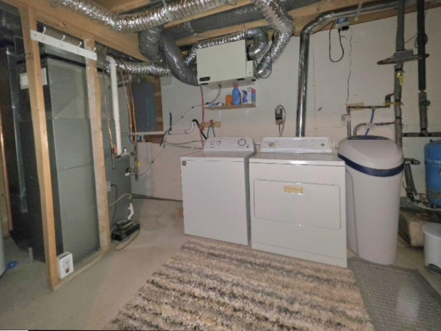 Laundry & mechanical room lower level