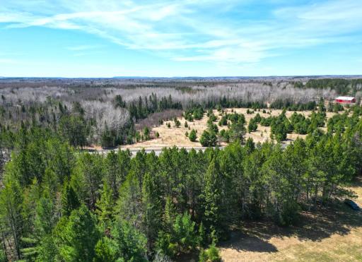 5535 Wahlsten Road, Embarrass, MN 55790