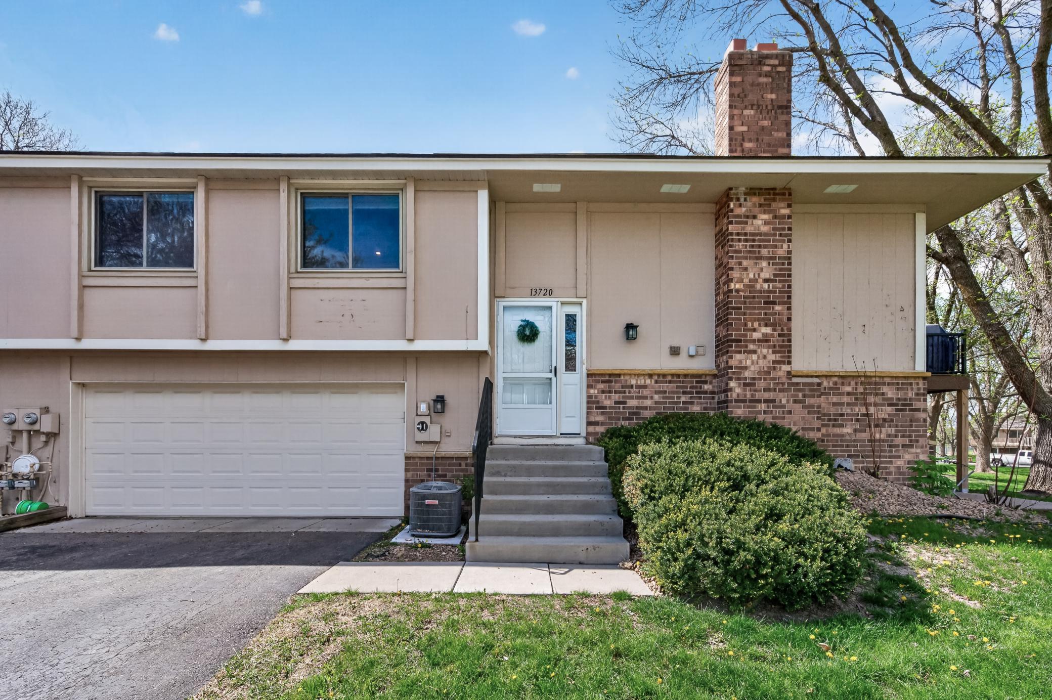 13720 74th Ave N, Maple Grove