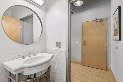 918 3rd Street N, 203, Minneapolis, MN 55401