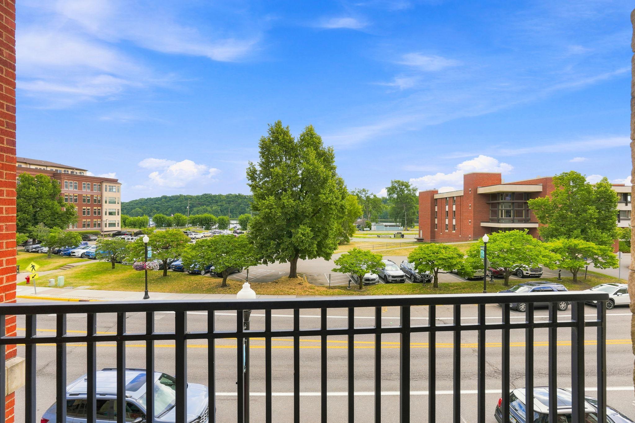 View of the river 24/7