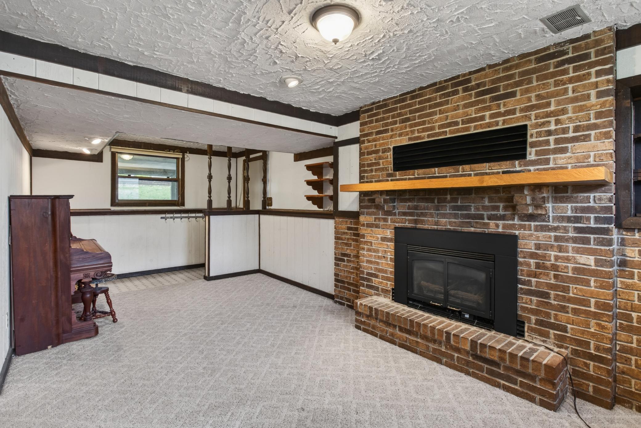 family room