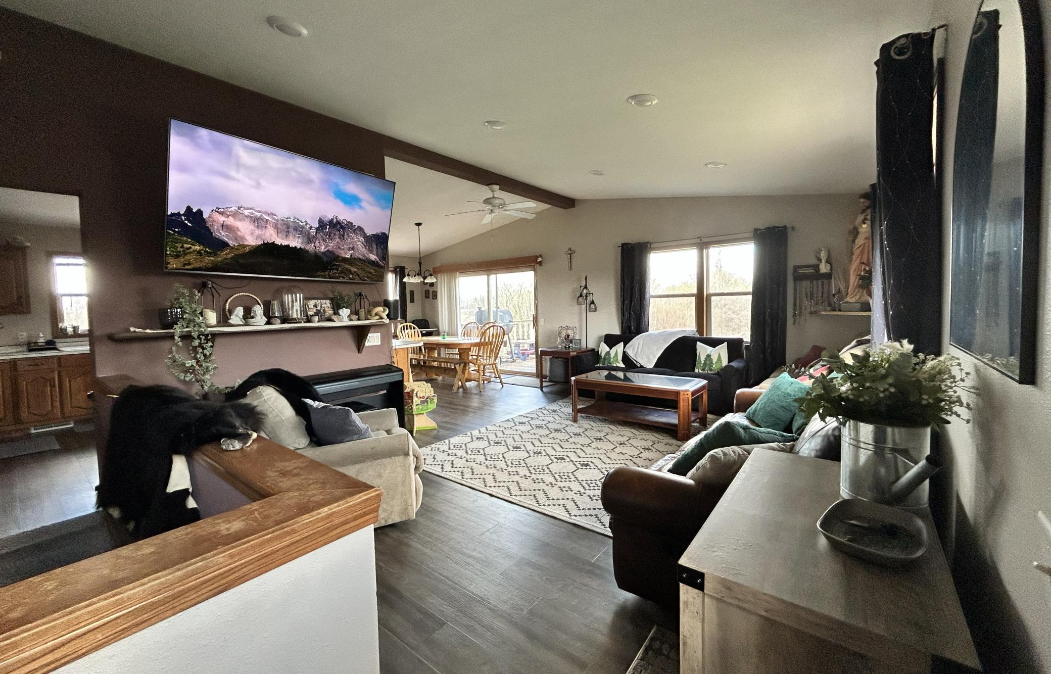 Welcome to your country home. Lots of natural light and wildlife out every window