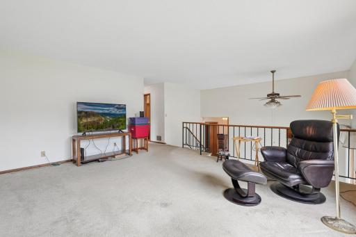 703 Cope Avenue W, Saint Paul, MN 55113
