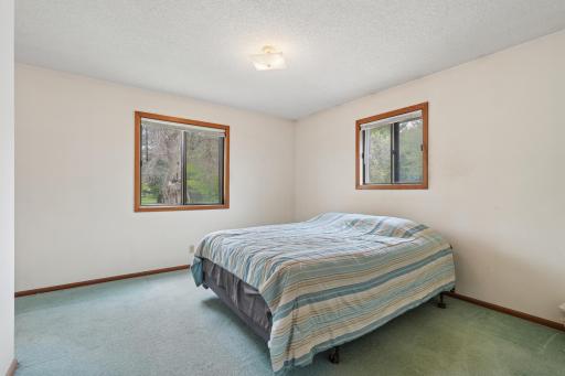 703 Cope Avenue W, Saint Paul, MN 55113