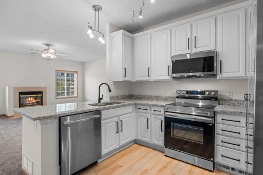 40-web-or-mls-31-print-18241 Kerrville Trail-162.jpg