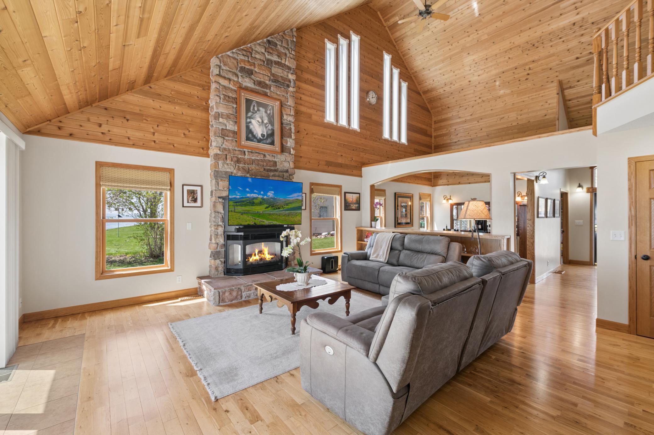 5579 Port Royal Road, Isle, MN 56342