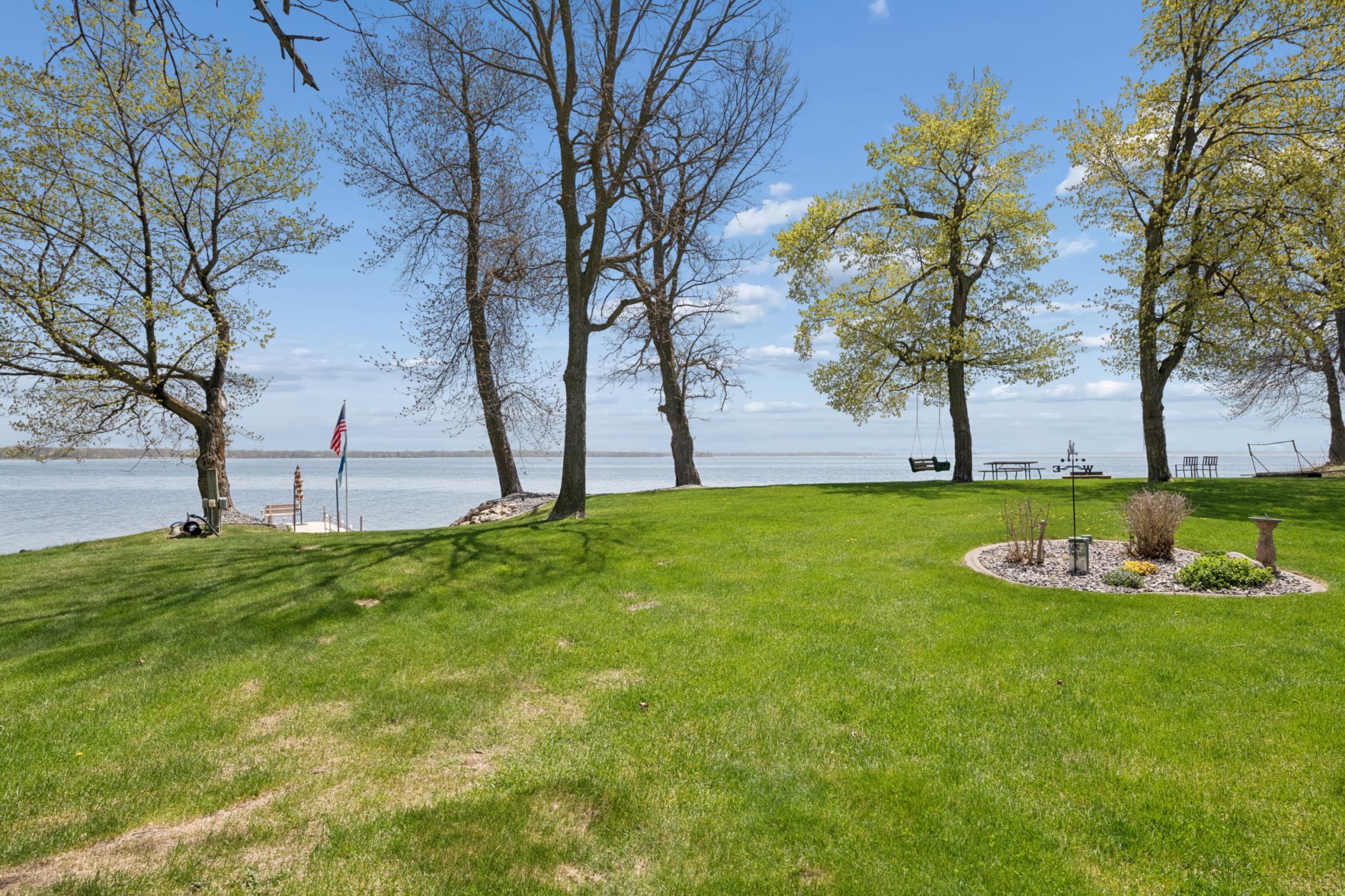 5579 Port Royal Road, Isle, MN 56342