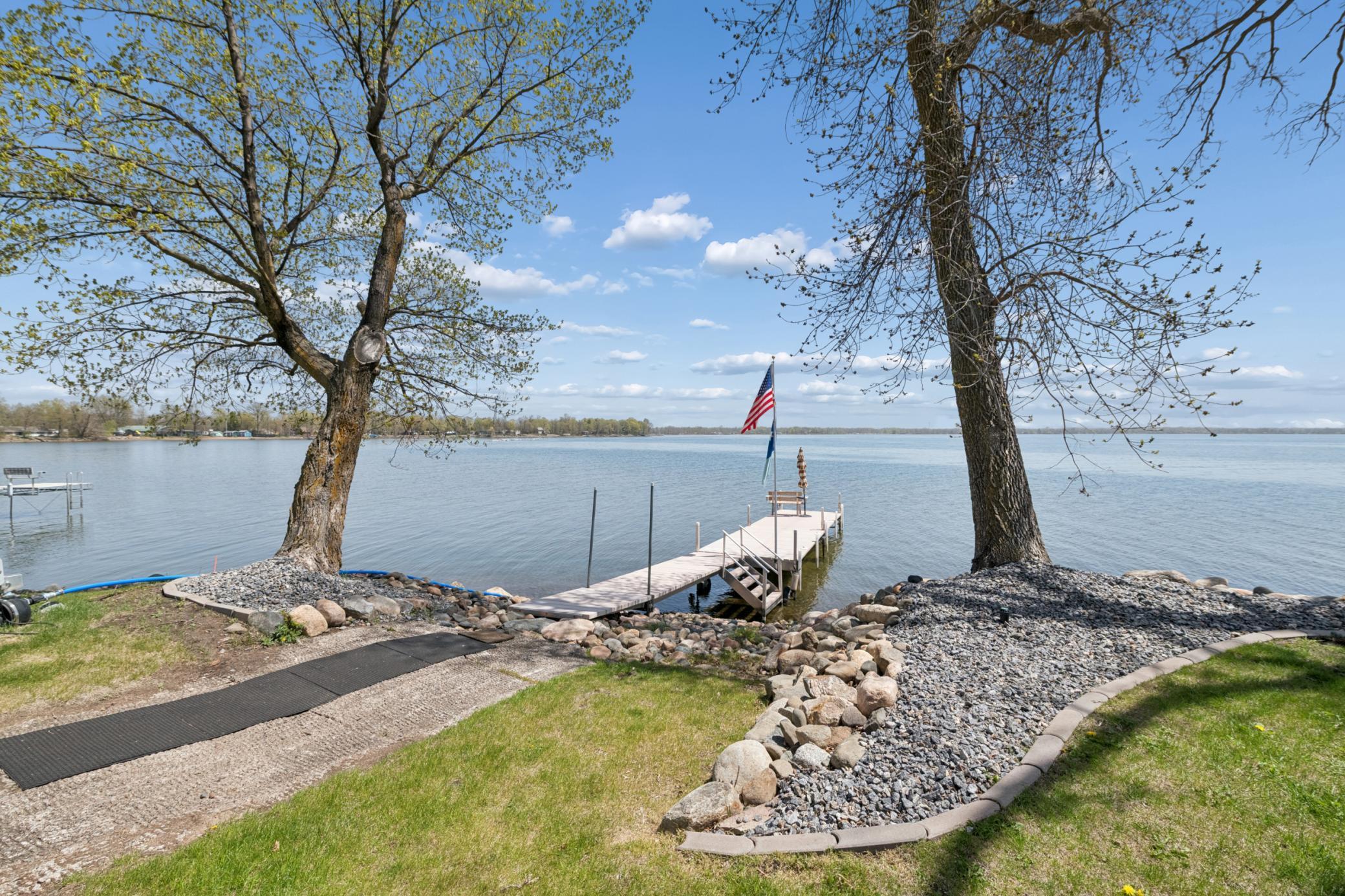 5579 Port Royal Road, Isle, MN 56342