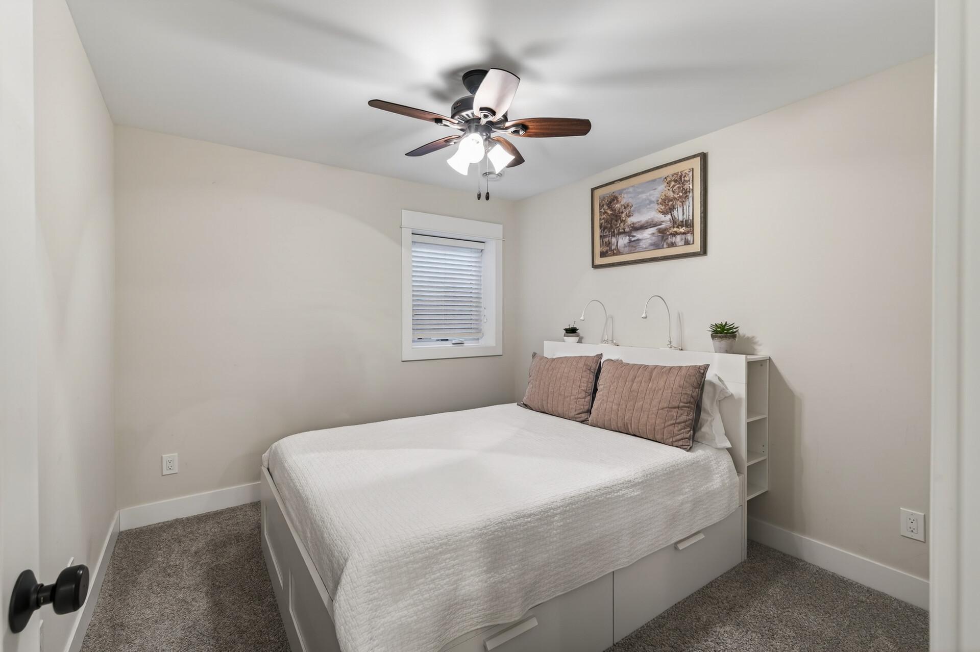 41_4456_43rd_Ave_S41_mls.jpg