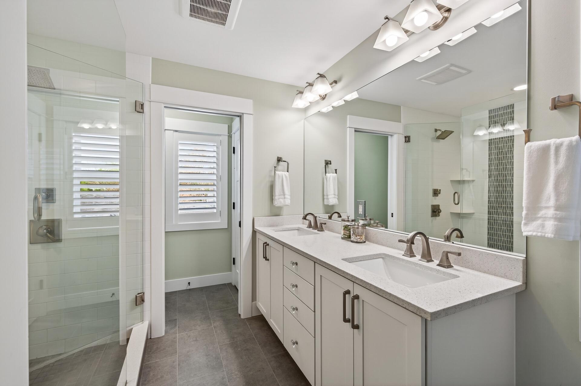 32_4456_43rd_Ave_S32_mls.jpg