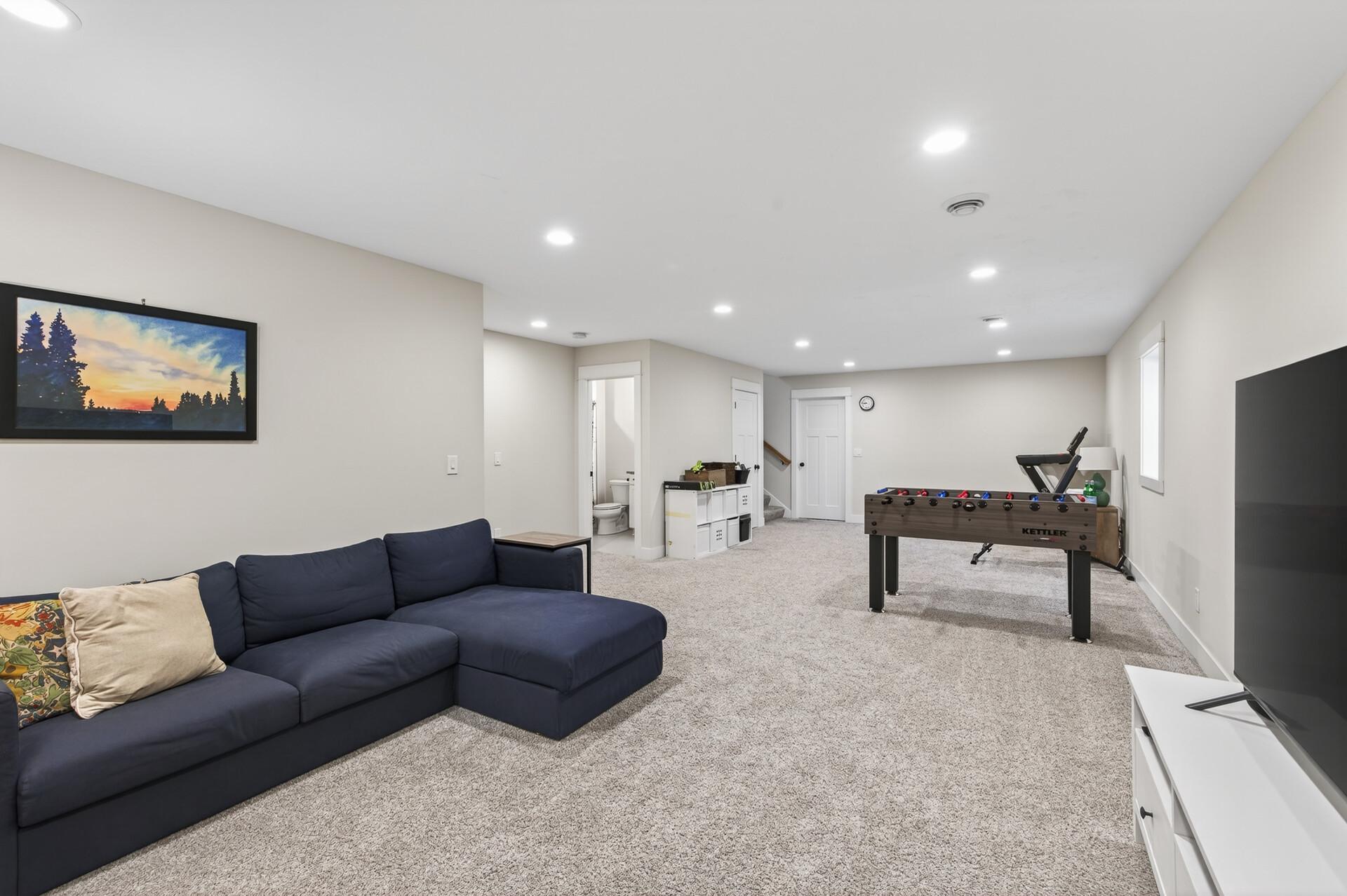 38_4456_43rd_Ave_S38_mls.jpg