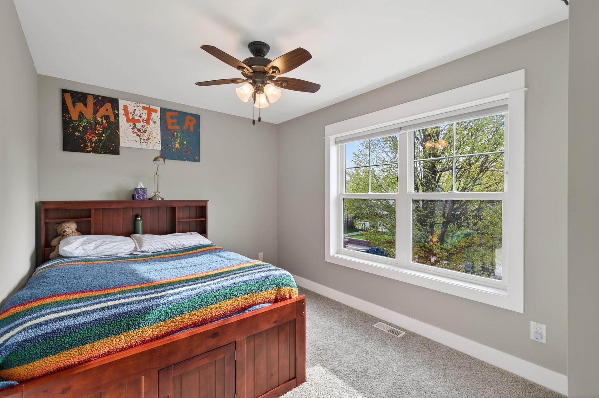 26_4456_43rd_Ave_S26_mls.jpg