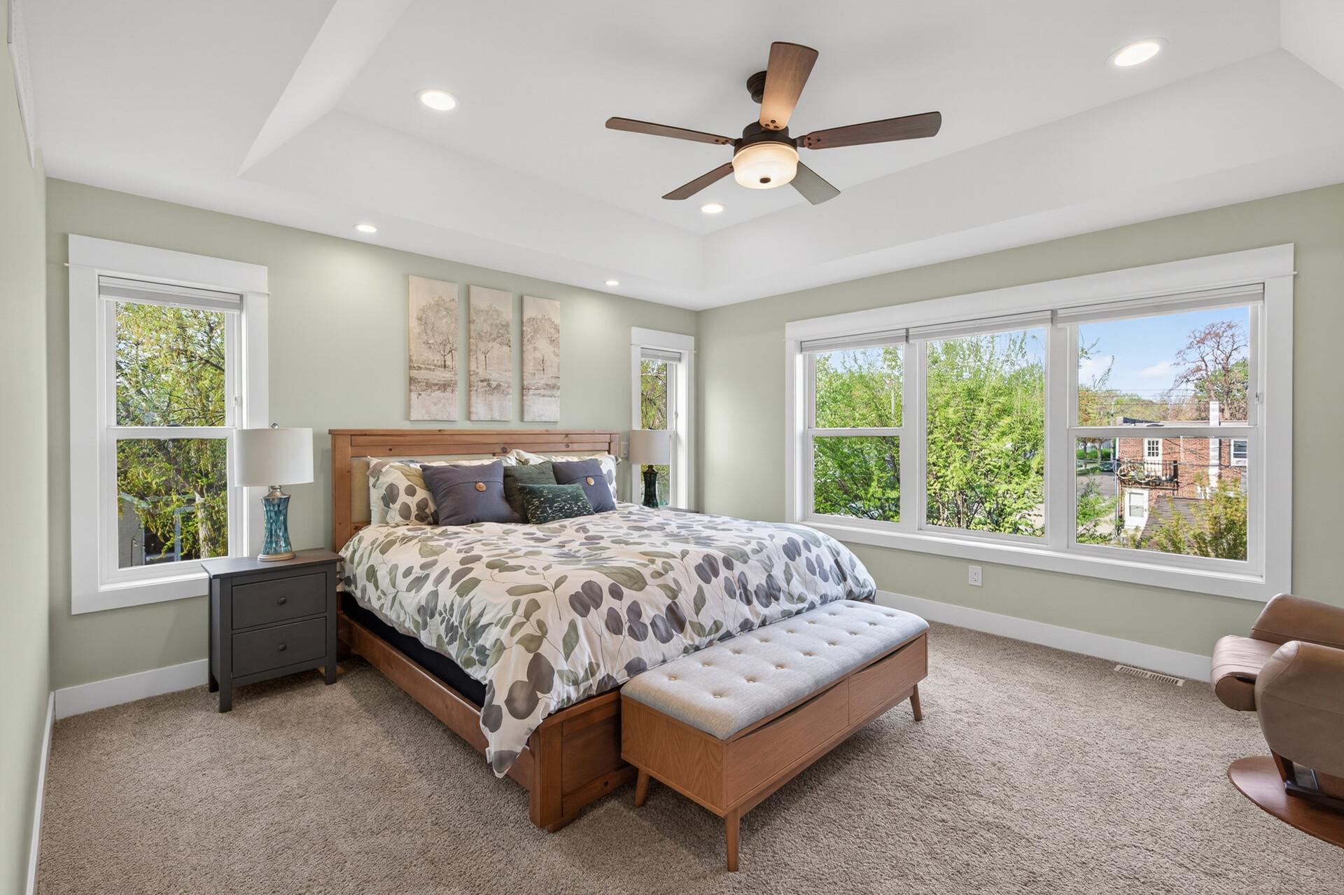 30_4456_43rd_Ave_S30_mls.jpg
