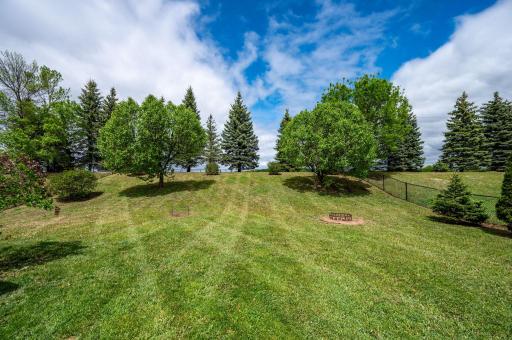 Huge private fully fenced back yard!