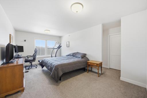 4158 Arthur Drive S, Fargo, ND 58104