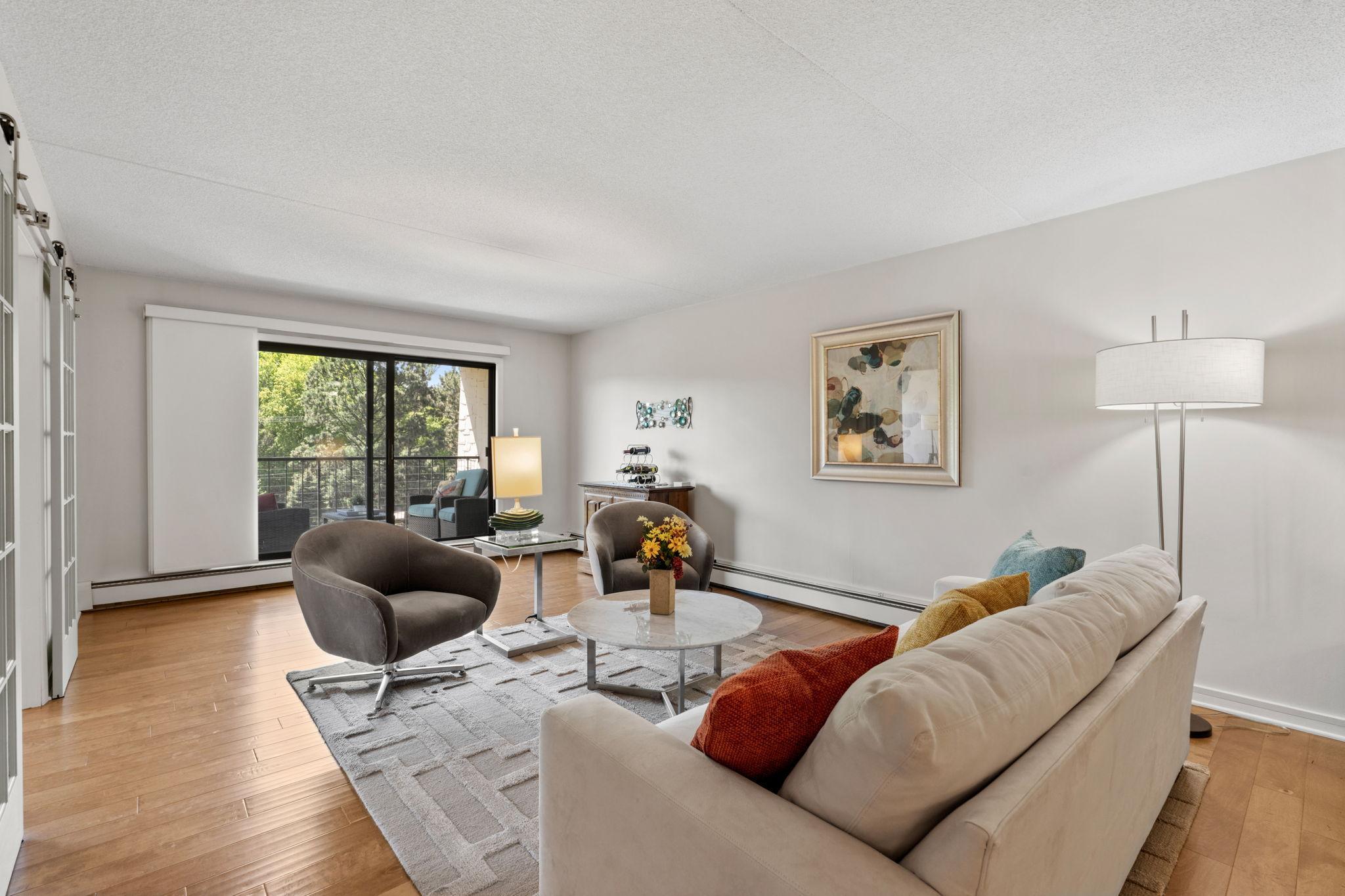 13-web-or-mls-2485 Lodin Ln E-13.jpg