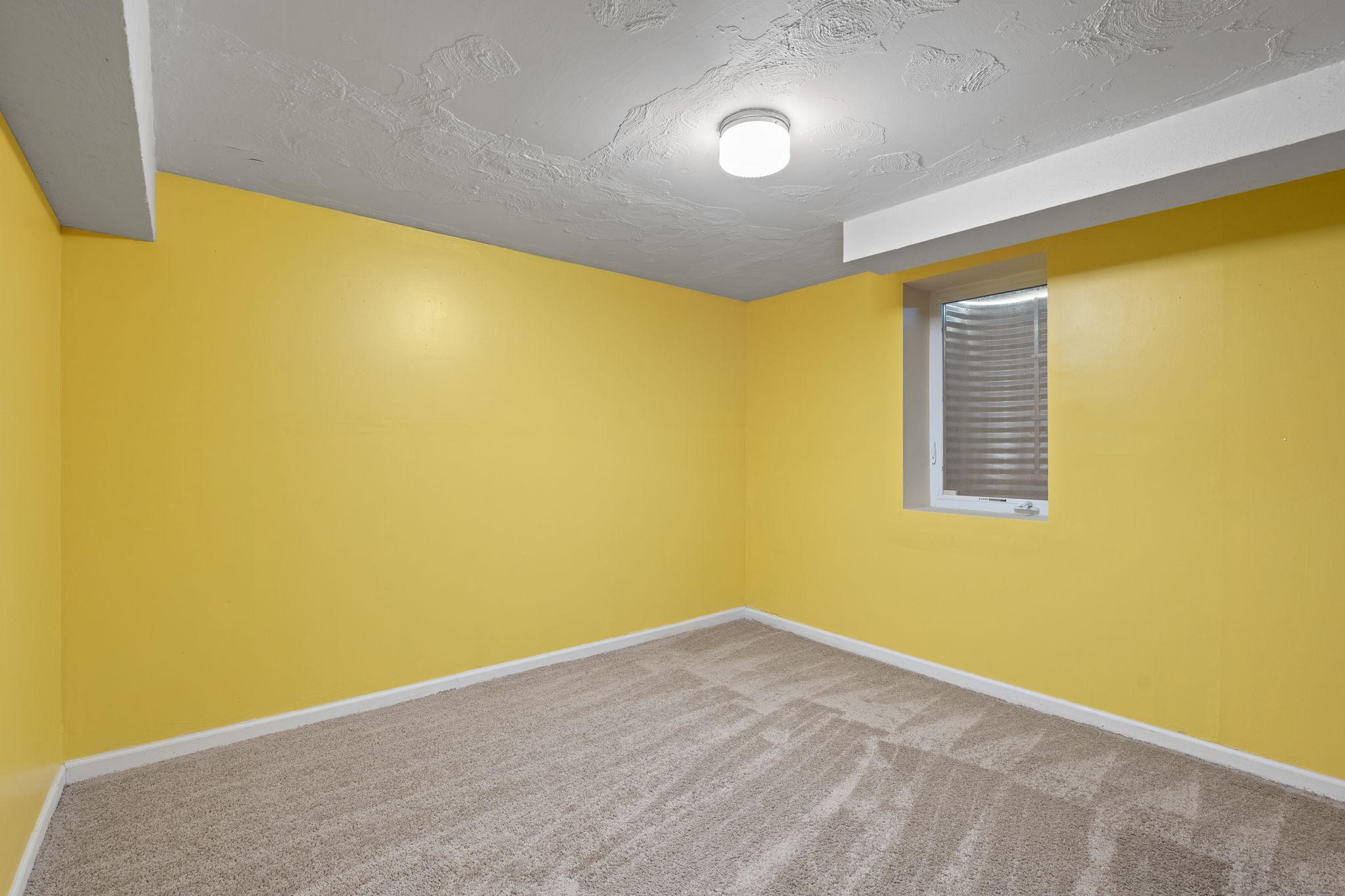 28-web-or-mls-5237 Jersey Ave N-28.jpg