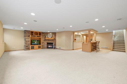 13974 Eagle Street NW, Andover, MN 55304