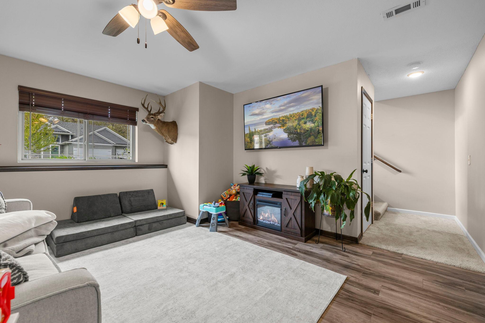 50-web-or-mls-19089 Johnson St NW-30.jpg