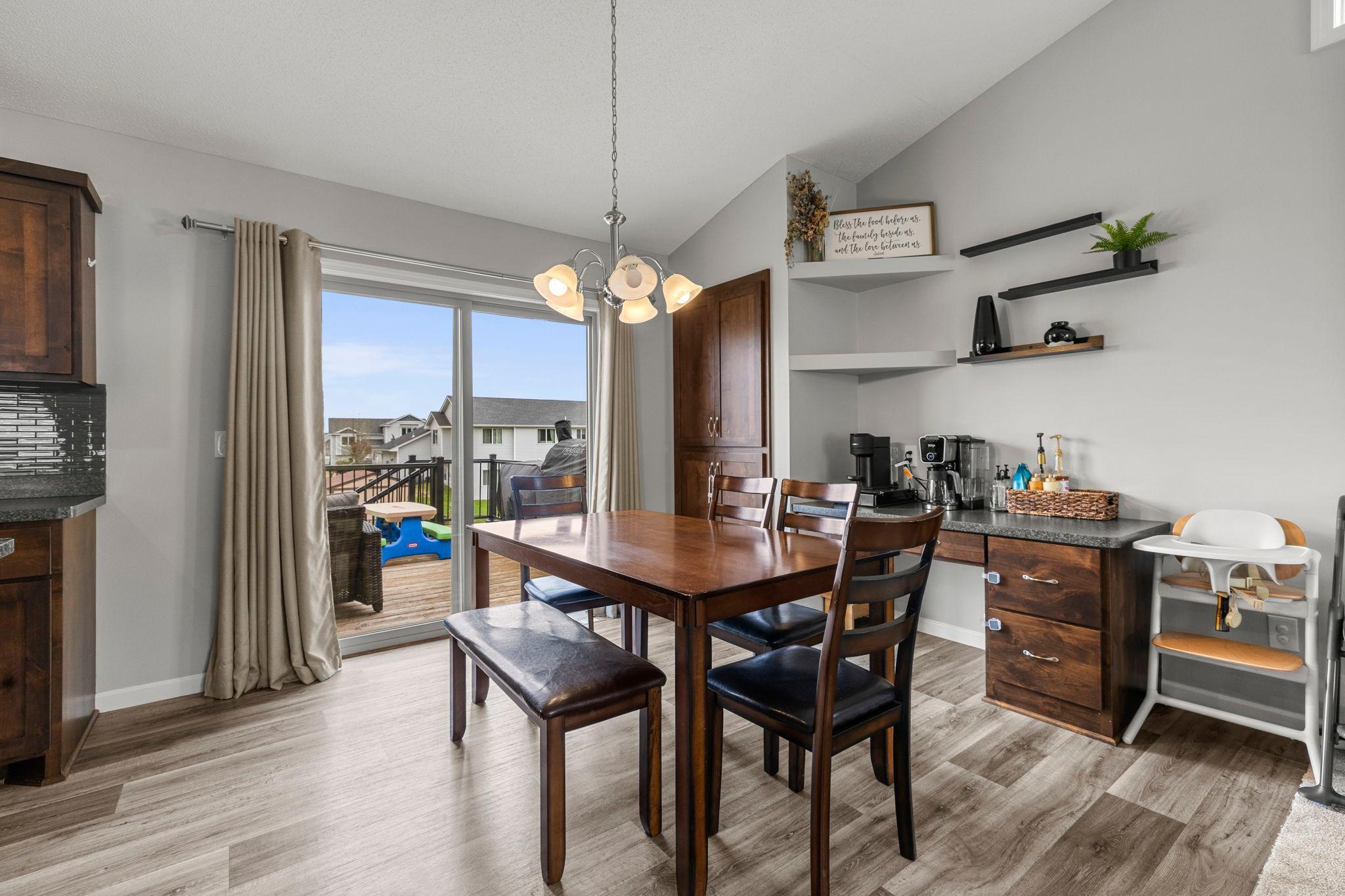 23-web-or-mls-19089 Johnson St NW-160.jpg