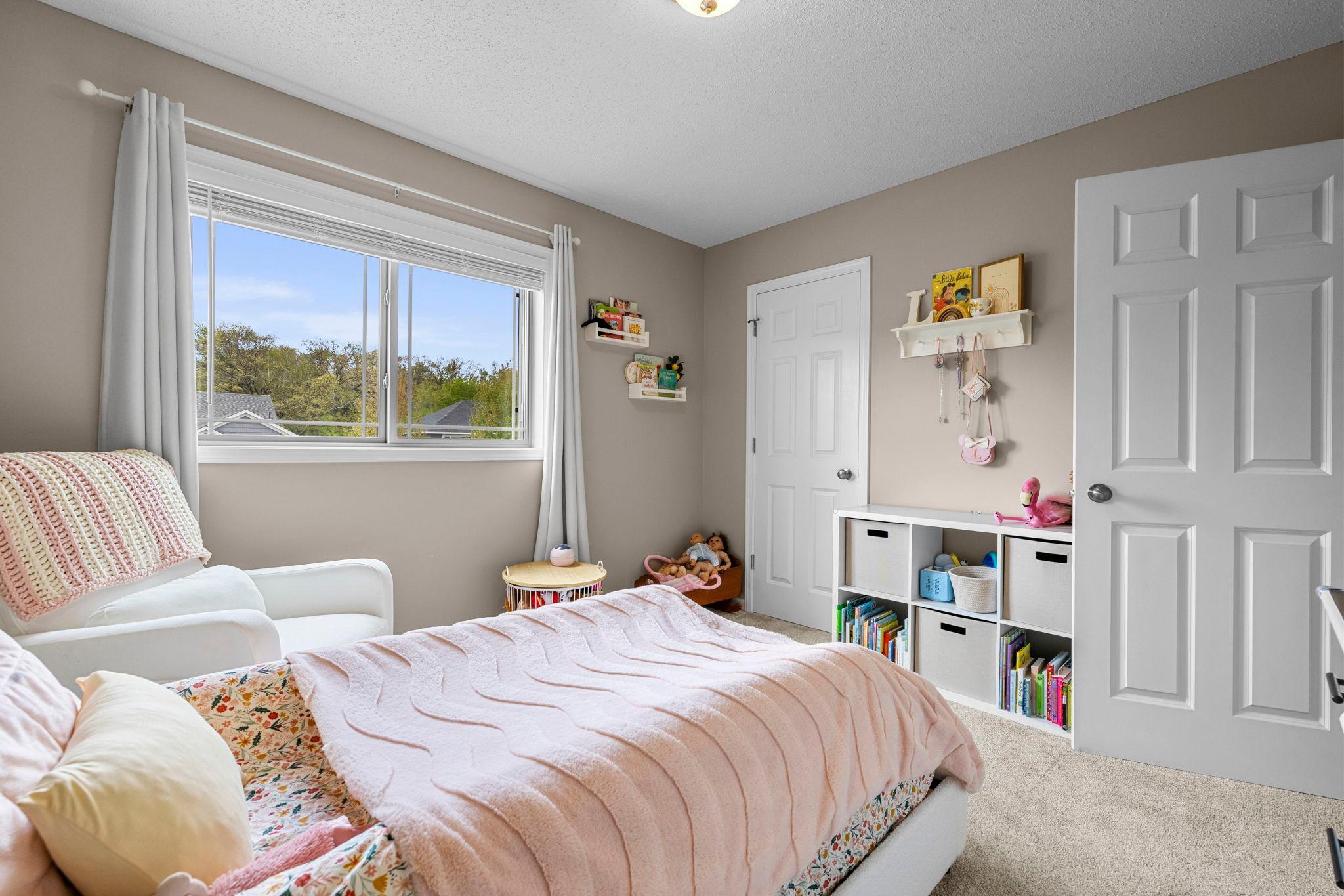 41-web-or-mls-19089 Johnson St NW-90.jpg