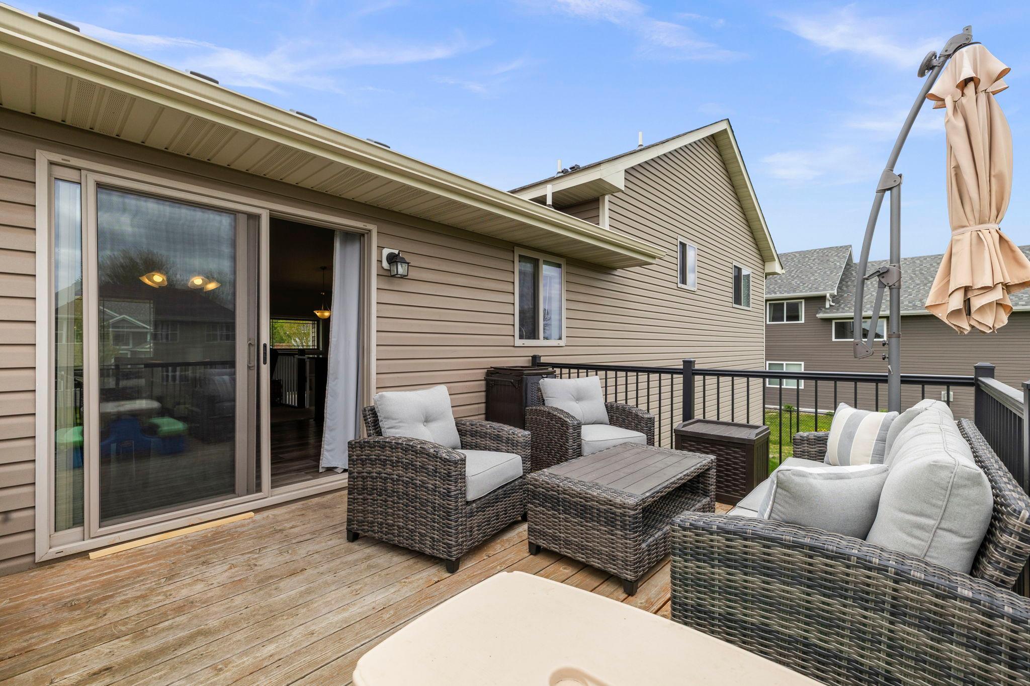 57-web-or-mls-19089 Johnson St NW-215.jpg