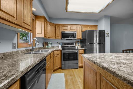 13274 Inglewood Avenue, Savage, MN 55378