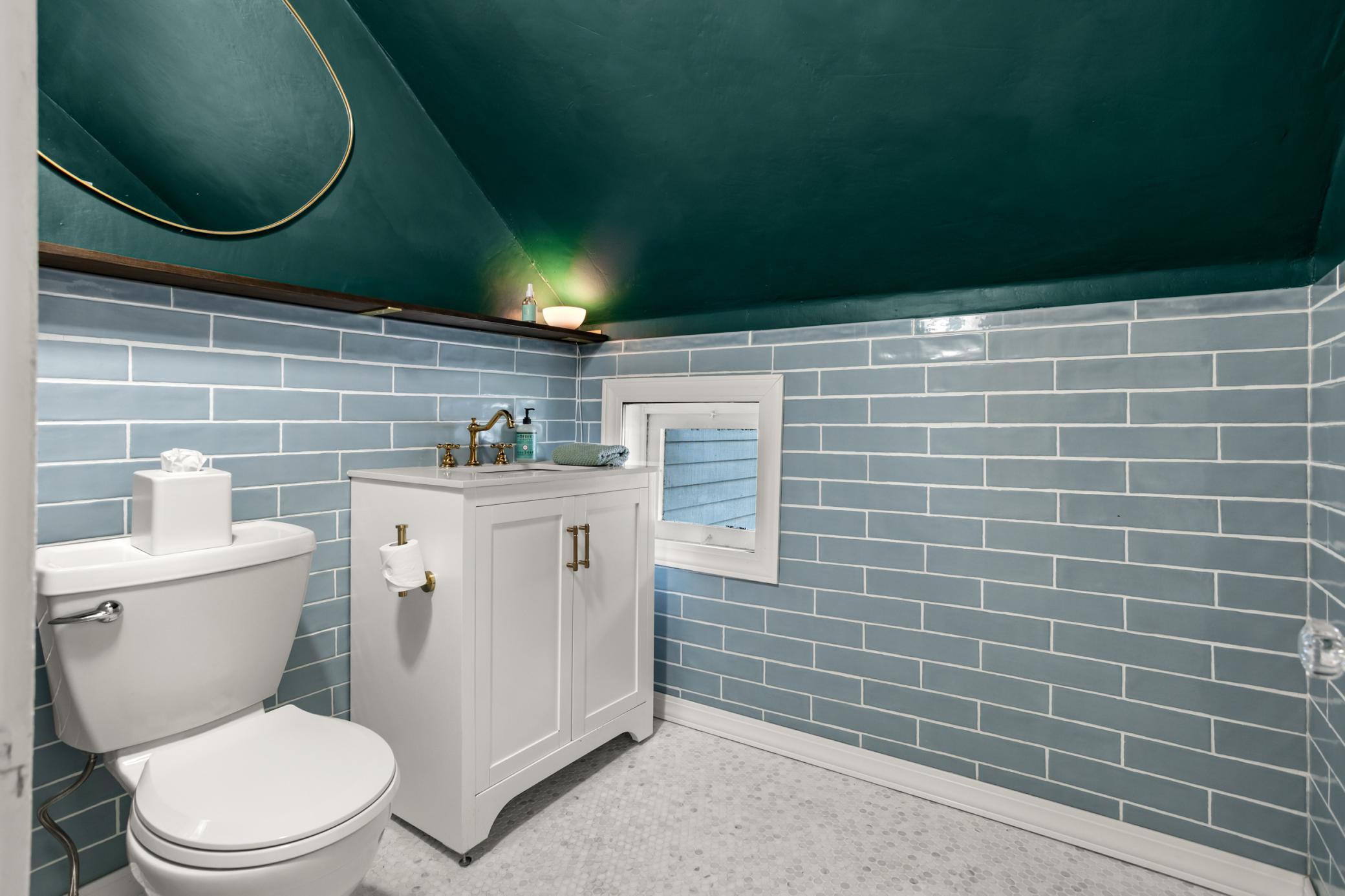Upstairs Bathroom