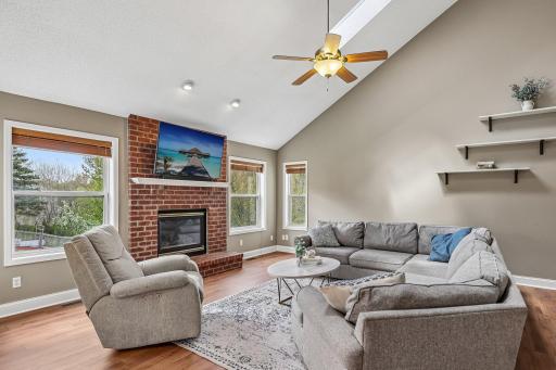 4909 Rusten Rd, Eagan, MN 55122